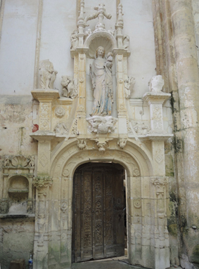 porte de la chapelle
